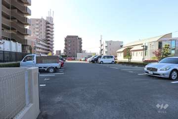 敷地内駐車場（屋外平面式）