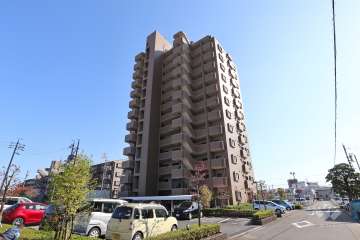 伏屋パークハイツの外観（北西側から）