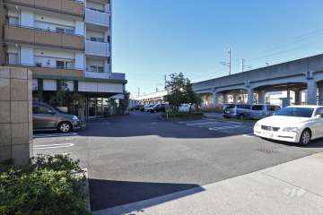 敷地内駐車場(屋外平面式)