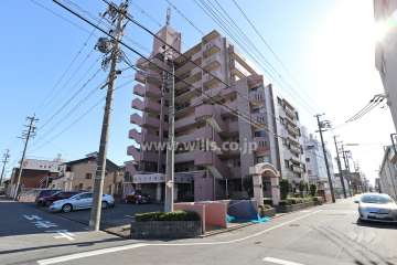 宝マンション八熊通の外観(北西側から）