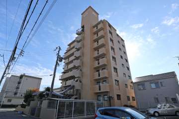 ライオンズマンション畑田町の外観（北西側から）