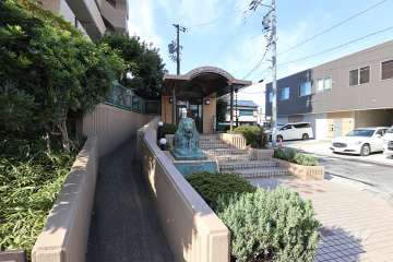 エントランスアプローチ