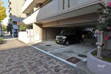 敷地内駐車場(屋内平面式)