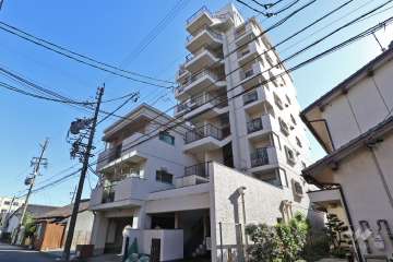 シャンボール八田の外観（北西側から）