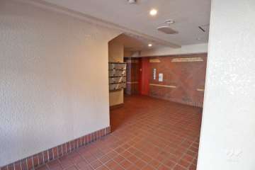 エントランスホール