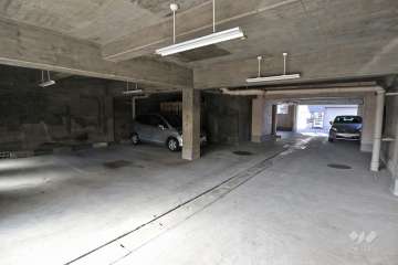 敷地内駐車場（屋内平面式）