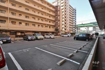 敷地内駐車場(屋外平面式) 