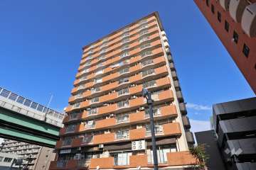 シティコーポ尾頭橋1号館の外観（南東側から）