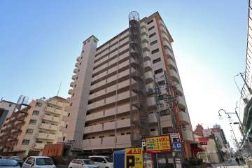 シティコーポ尾頭橋2号館の外観（北側から）