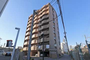 レインボー山王の外観（南東側から）