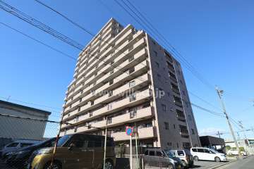 宝マンション尾頭橋ウエスト弐番館の外観（南東側から）