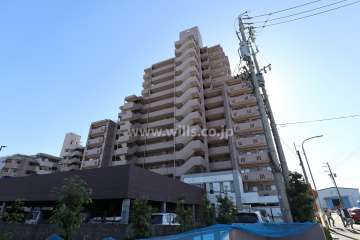 宝マンション尾頭橋ウエスト弐番館の外観（北西側から）