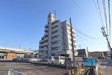 アベニュー千音寺の外観（北西側から）