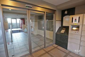 エントランスホール