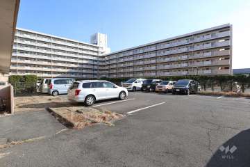 敷地内駐車場（屋外平面式）