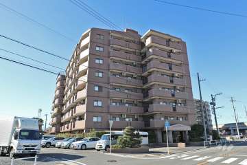 サンハウス八田の外観（東側から）