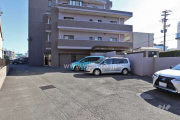 敷地内駐車場(屋外平面式)