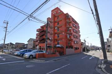 ライオンズマンション柳島の外観（北西側から）