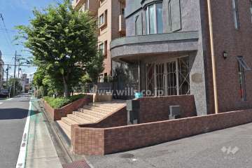 エントランスアプローチ