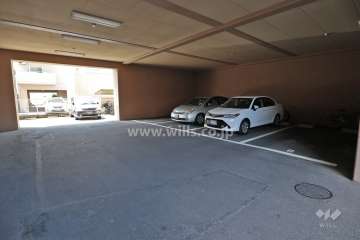 敷地内駐車場（屋内平面式）