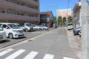 敷地内駐車場（屋外平面式）