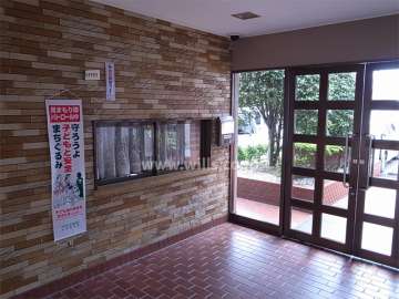 エントランスホール