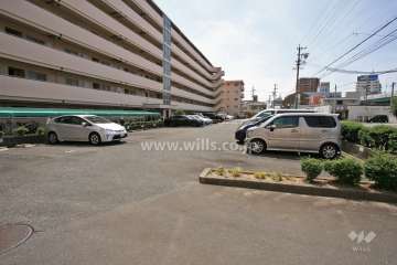 敷地内駐車場(屋外平面式)