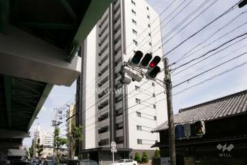 ロフティ岩塚の外観（北西側から）