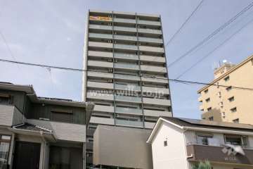 ロフティ岩塚の外観（南側から）