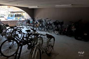 屋内駐輪場