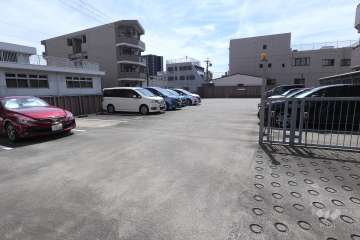 敷地内駐車場（自動式立体）2階部分