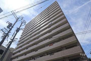 宝マンショングランスクエア名駅の外観（南東側から）
