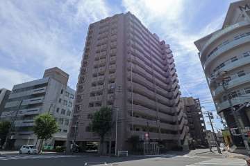 宝マンショングランスクエア名駅の外観（北東側から）