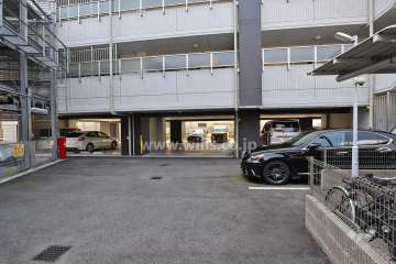 敷地内駐車場(屋外平面式)