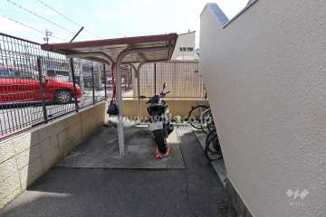 駐輪場、バイク置場