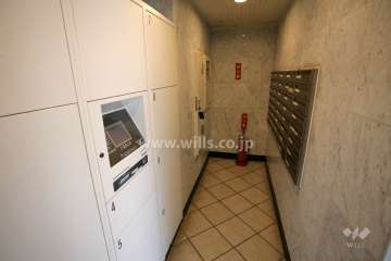 宅配ボックスと共用ポスト