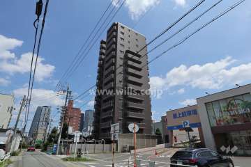 グランコート亀島の外観（北西側から）