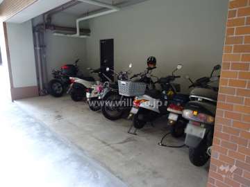 バイク置場