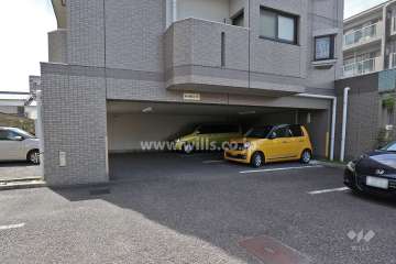 敷地内駐車場(屋内平面式)