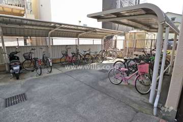 駐輪場、バイク置場