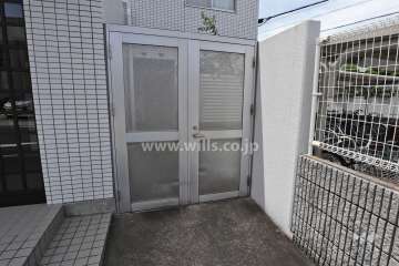 駐輪場入口