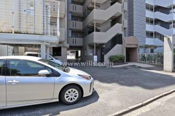 敷地内駐車場(屋外平面式)