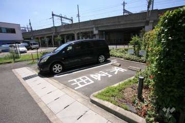 来客者用駐車場