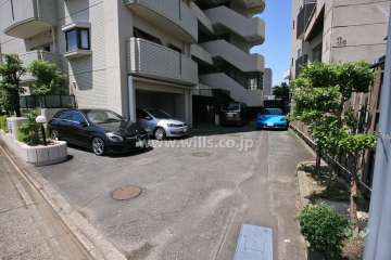 敷地内駐車場（屋内平面式・屋外平面式）