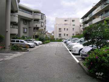 敷地内駐車場