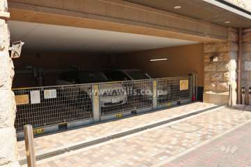 敷地内駐車場（屋内機械式）