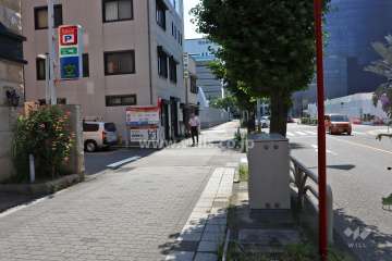 敷地北側の前面道路