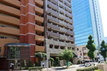 プレサンス名古屋駅前の外観（北東側から）