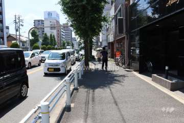 敷地南側の前面道路