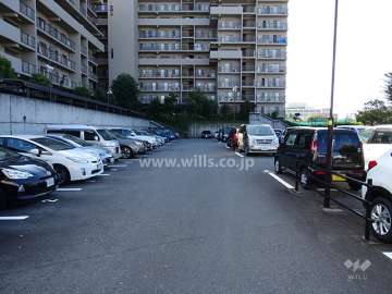 敷地内平面式駐車場